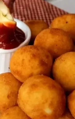 Bolinha De Queijo Super Fácil E Gostosa