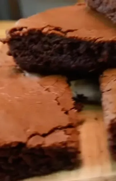 Brownie De Nescau: Fácil, Delicioso e Com Casquinha Crocante!