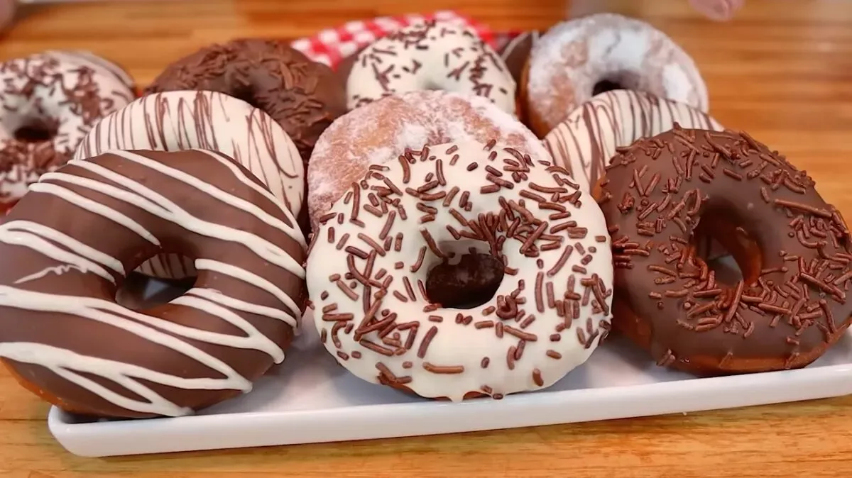 O MELHOR DONUTS DO MUNDO - MEGA MACIO E SUPER FÁCIL DE FAZER!