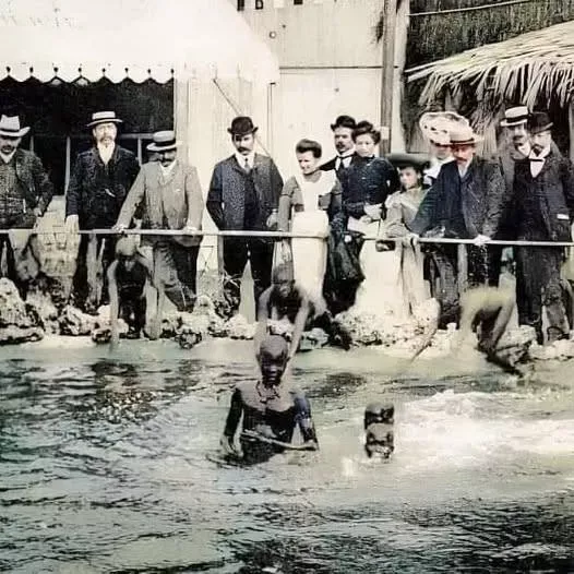 O Zoológico Humano em Paris, 1905: Uma Vergonhosa Página da História