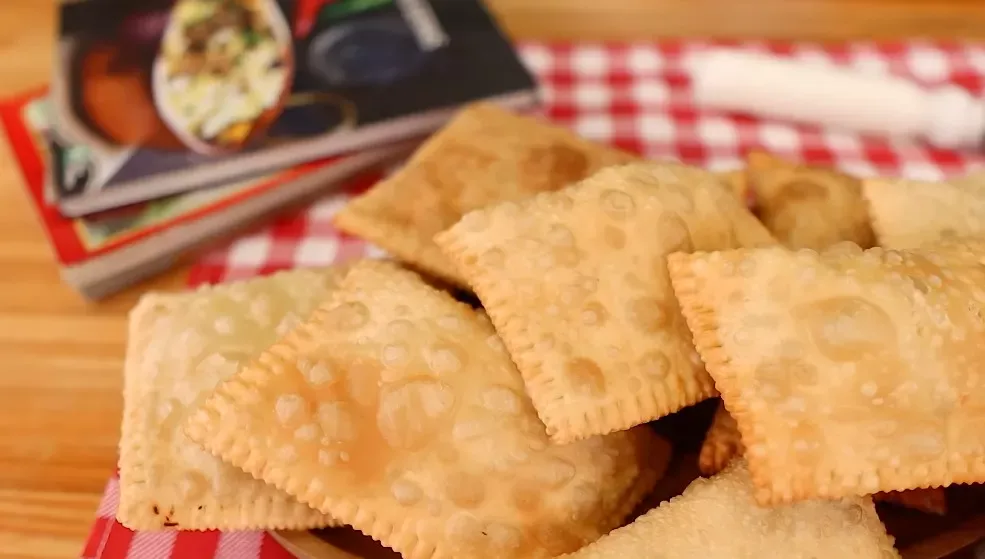 Pastel de Feira Crocante e Delicioso!